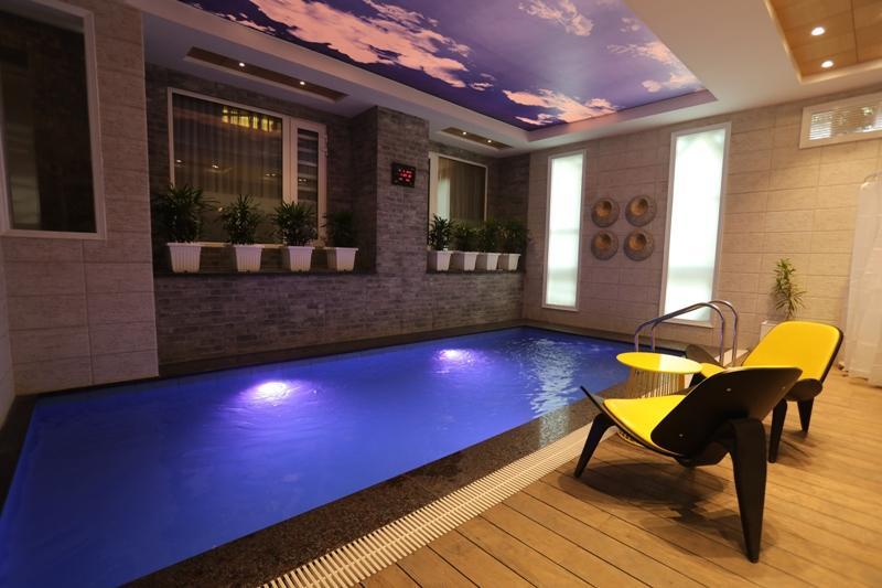 Milestone Inn & Spa Masuri Exterior foto